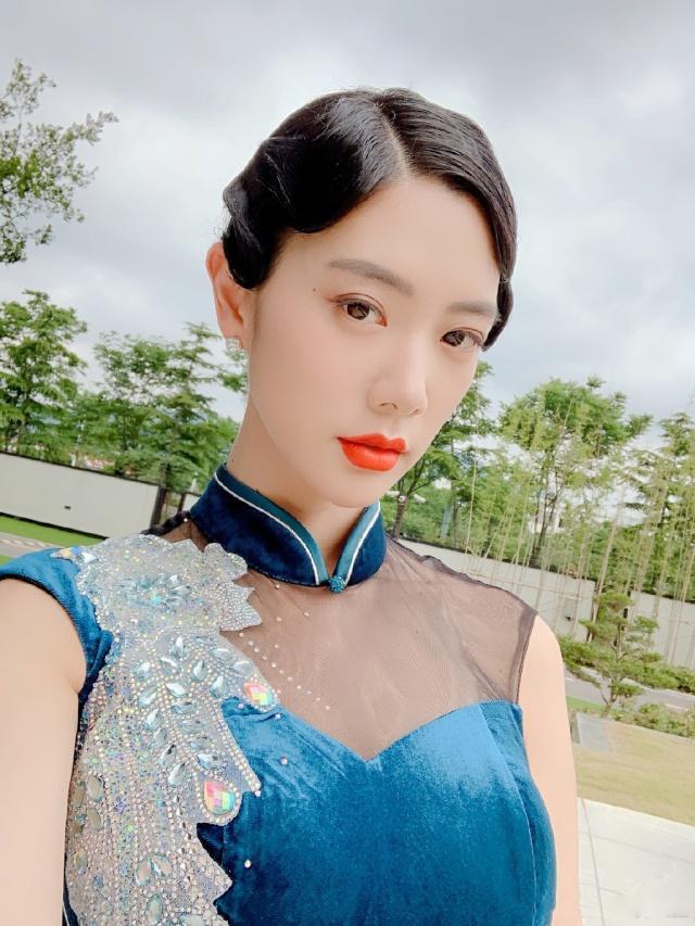 暗室探戈